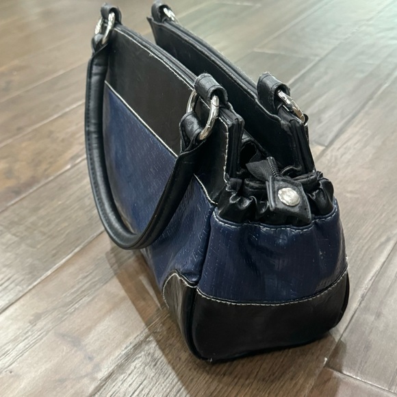 Miche Purse - Picture 2 of 10